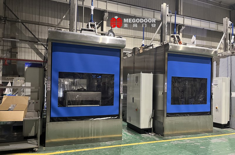 快速門在紡織廠驗布車間的應用插圖