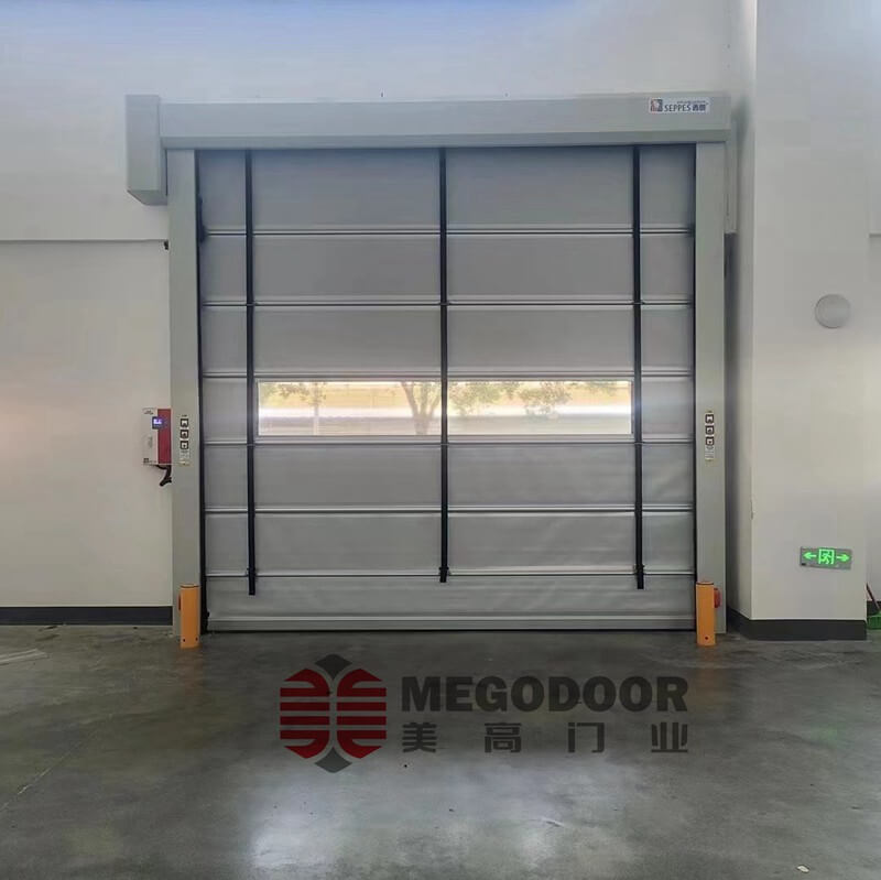 抗風性能好的門——堆積式快速門插圖1 抗風性能好的門——堆積式快速門插圖1