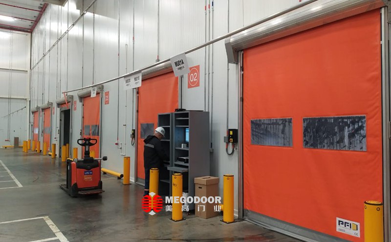 創(chuàng)新智能門(mén)控解決方案——可定制人車分流雷達(dá)的快速卷簾門(mén)插圖 創(chuàng)新智能門(mén)控解決方案——可定制人車分流雷達(dá)的快速卷簾門(mén)插圖