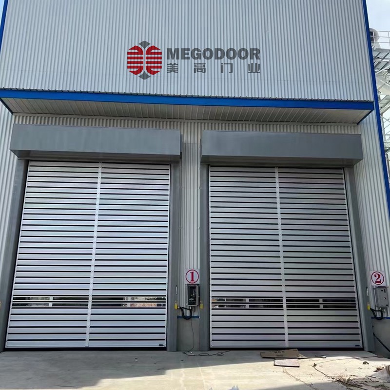 南京工業硬質快速卷簾門：高效、安全、智能插圖